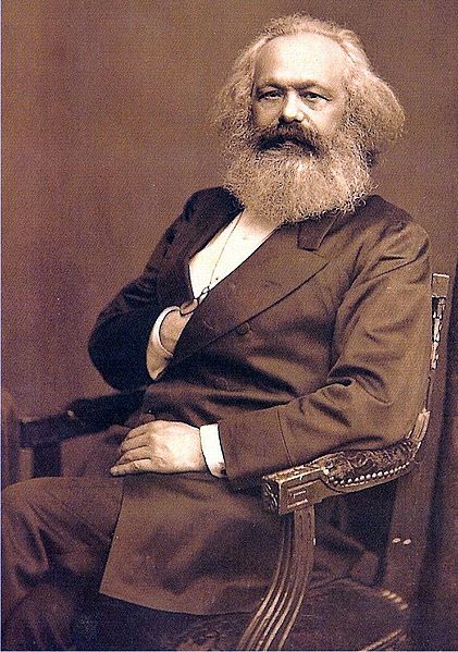 Karl Heinrich Marx, né le 5 mai 1818 à Trèves en Rhénanie et mort le 14 mars 1883 à Londres, est un historien, journaliste, philosophe, économiste, essayiste, et théoricien révolutionnaire socialiste et communiste allemand.